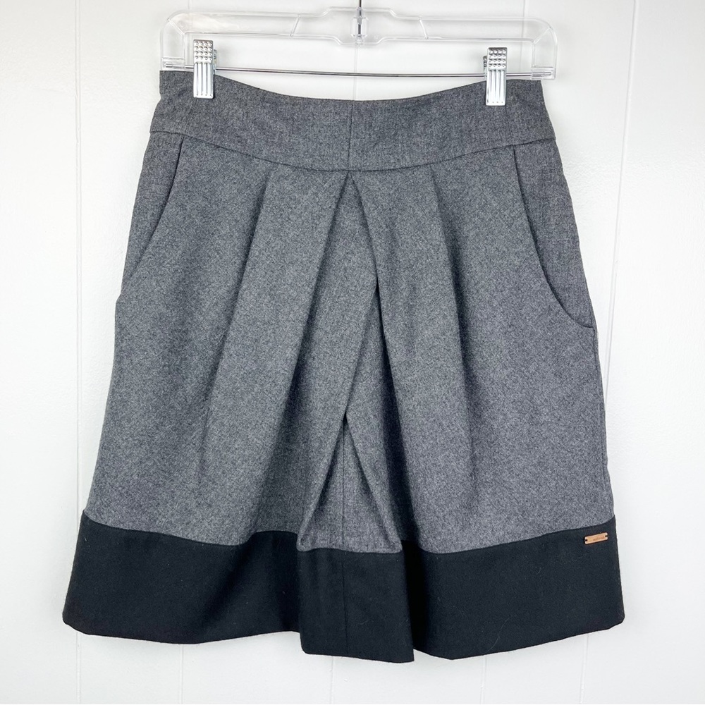 Wilfred Aritzia Wool Pleated A-line Black and Grey Skirt